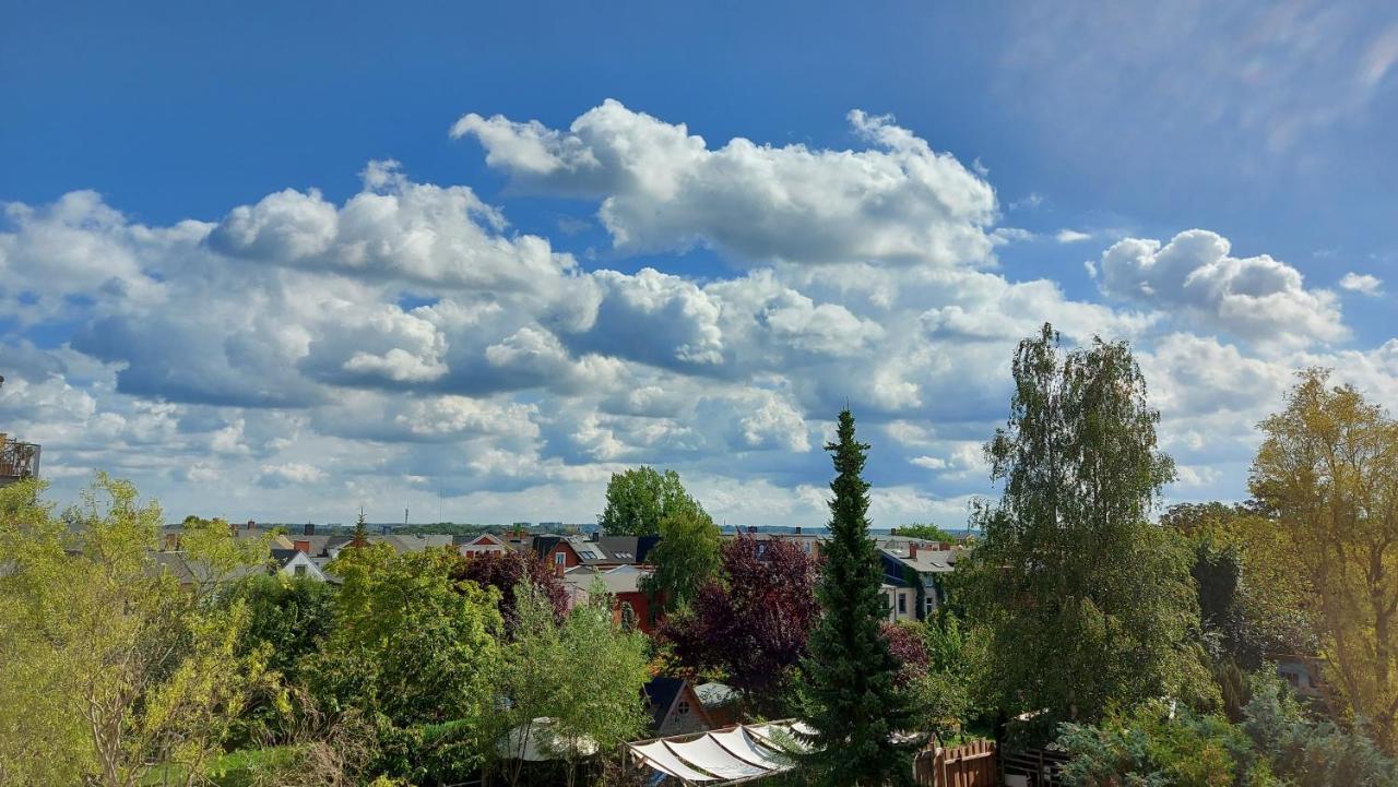Von-Thuenen Apartment Schwerin  Bagian luar foto