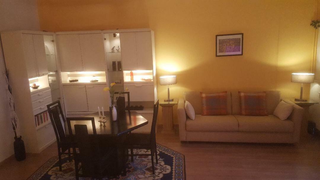 Von-Thuenen Apartment Schwerin  Bagian luar foto